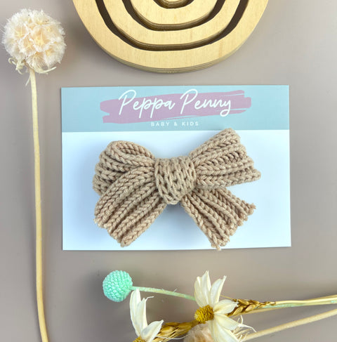 Crochet Bow Clip - Neutral Nala - Peppa Penny DISCOUNTED