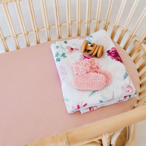 Lullaby Pink - Bassinet Sheet & Change pad cover - Snuggle Hunny Kids DISCOUNTED