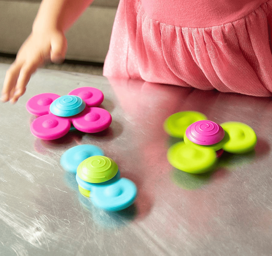 Whirly Squigz Fat Brain Toys Peppa Penny