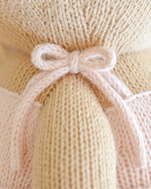 Kelsie the Pony - Cuddle & Kind