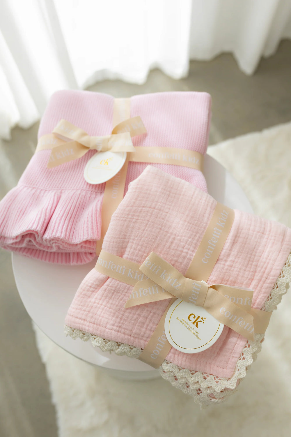 Classic Muslin Blanket - Soft Pink - Confetti Kidz