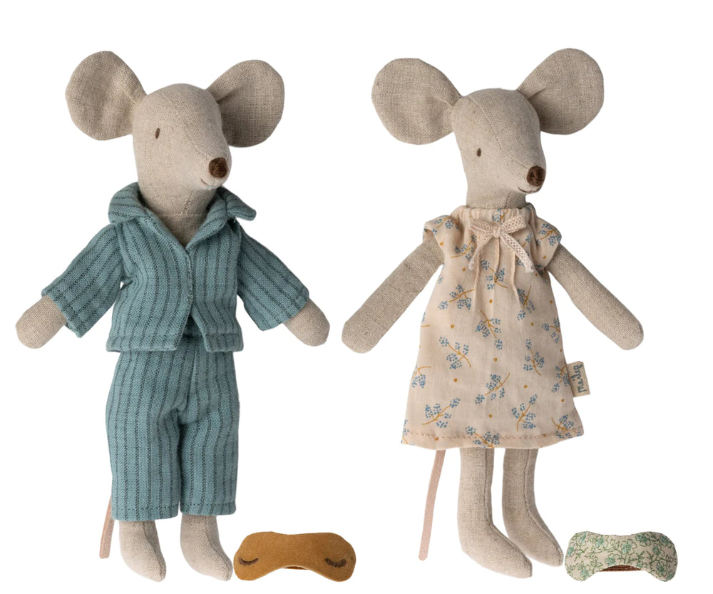 Mum and Dad Mice in Cigar Box - Maileg