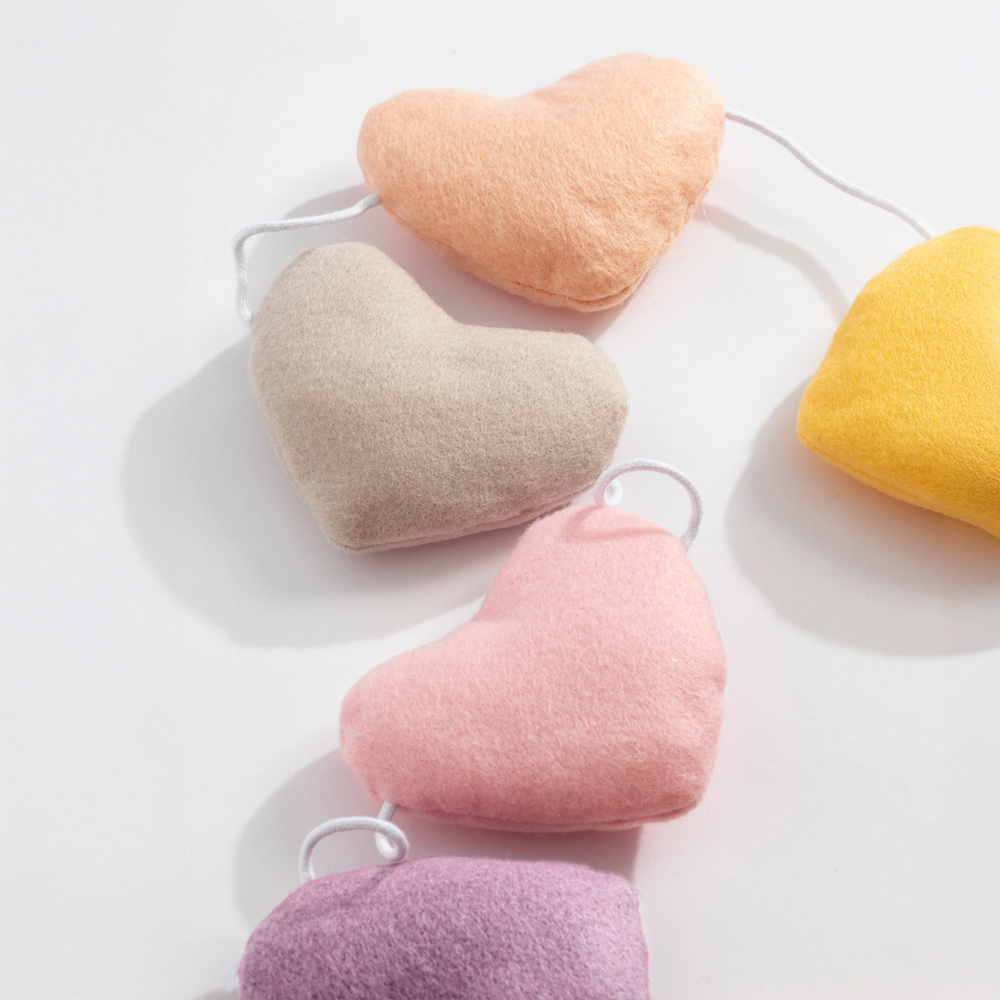 Bunting Decoration - Hearts - Living Textiles