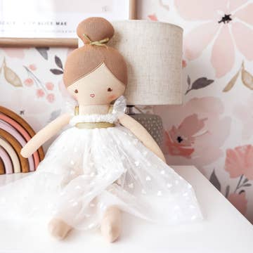 Lottie Doll 52cm Ivory - Alimrose