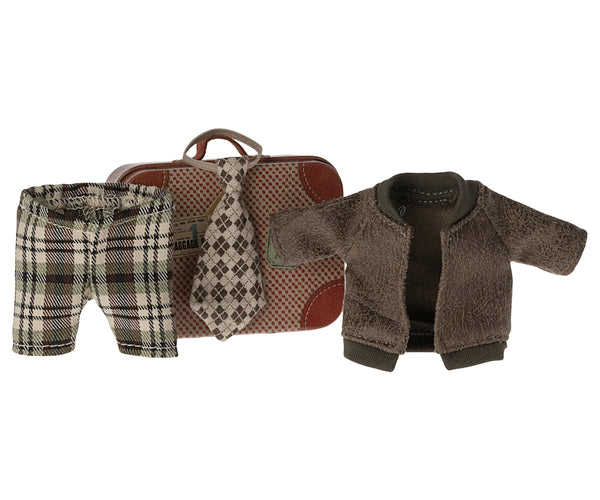 Jacket Pants & Tie in Suitcase Grandpa Mouse - Maileg