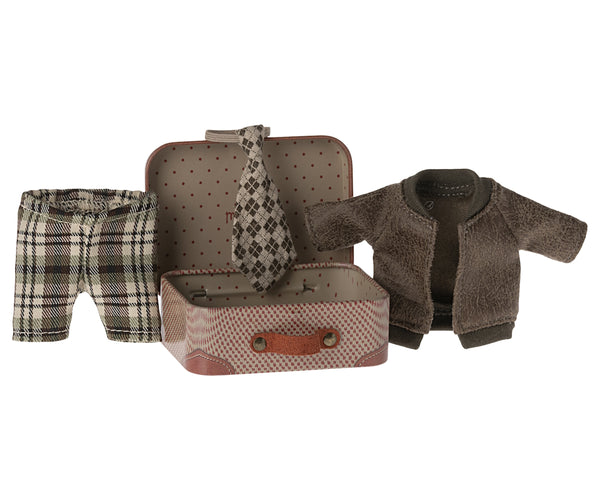 Jacket Pants & Tie in Suitcase Grandpa Mouse - Maileg