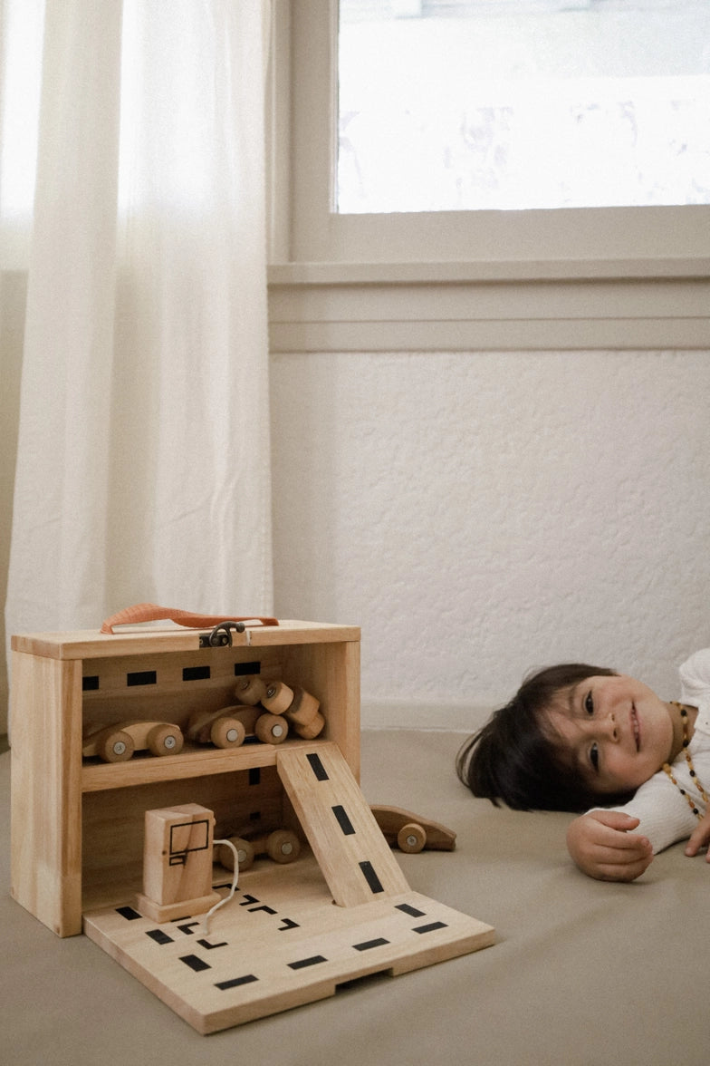 Portable Car Park Set - Q Toys