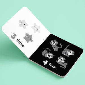 Numbers A High-Contrast Board Book - Kids Book