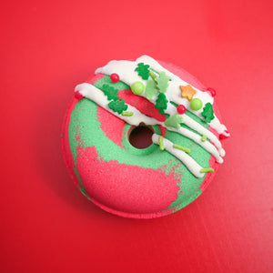Holly Berry Donut Bath Bomb - A Lil Luxury