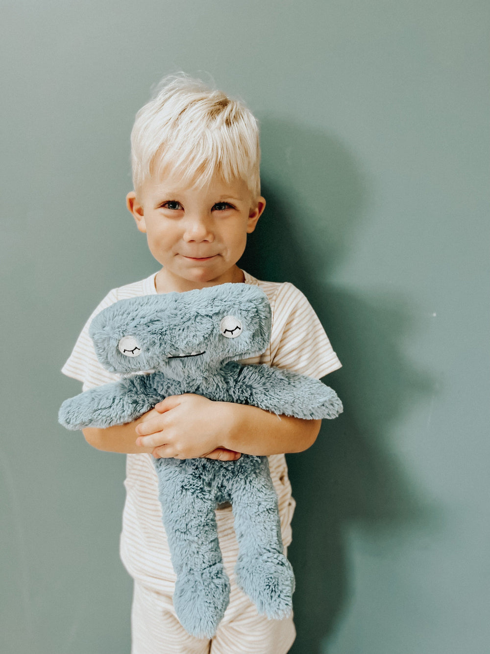 Hammerhead Kin Set - Soft Toy + Books - Slumberkins