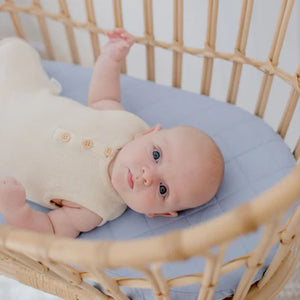 Small Oval/Moses/Snoo Fitted Waterproof Sheet | Dusty Sky Blue - Bambella Designs