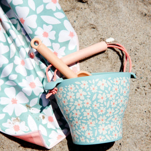 Florish Green Beach Bucket Set - Swim Essentials