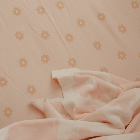 Daisy Chain Organic Fitted Cot Sheet - Fox and Fallow