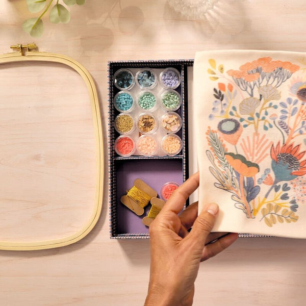 Floral Beadwork Embroidery Kit - Djeco