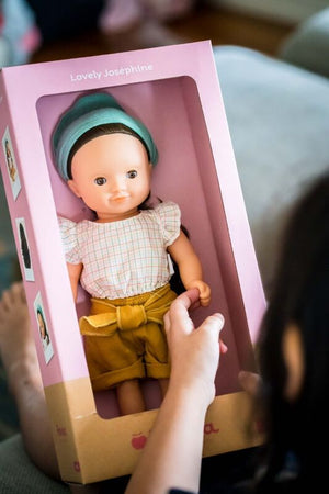 Lovely Josephine Brunette Hair Doll - Djeco