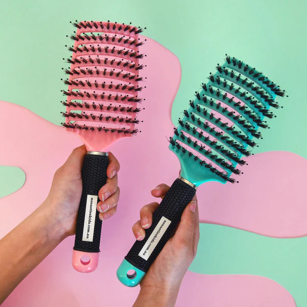 Detangler Hair Tamer Brush - Pink - No Nasties
