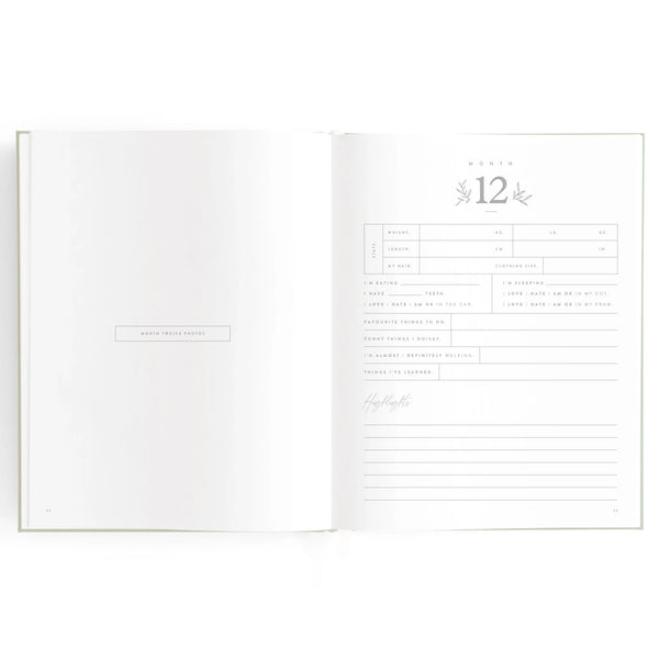 Baby Journal Pistachio - Fox & Fallow”