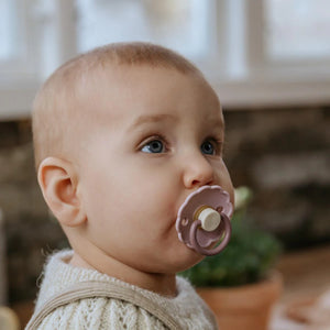 Daisy Pacifier - 2 Pack Latex - Biscuit and Cream - Frigg