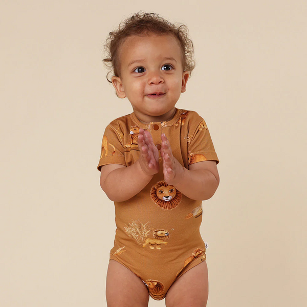Roar Short Sleeve Organic Bodysuit - Snuggle Hunny