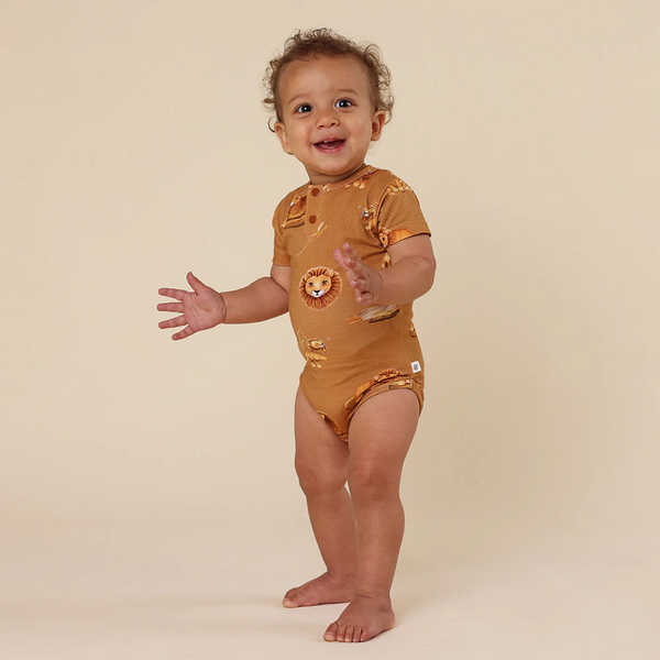 Roar Short Sleeve Organic Bodysuit - Snuggle Hunny