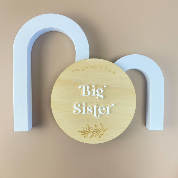 I'm going to be a big sister - white acrylic -Pregnancy Announcement Plaque - Luma Light