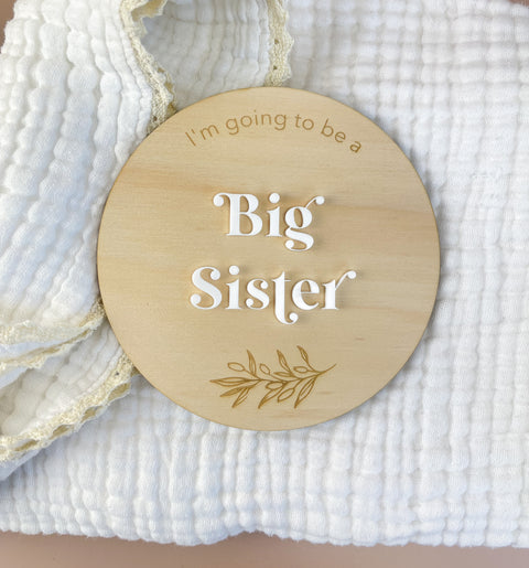 I'm going to be a big sister - white acrylic -Pregnancy Announcement Plaque - Luma Light