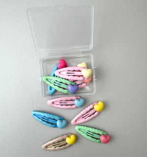 Acrylic Heart Snap Clip Set - Peppa Penny