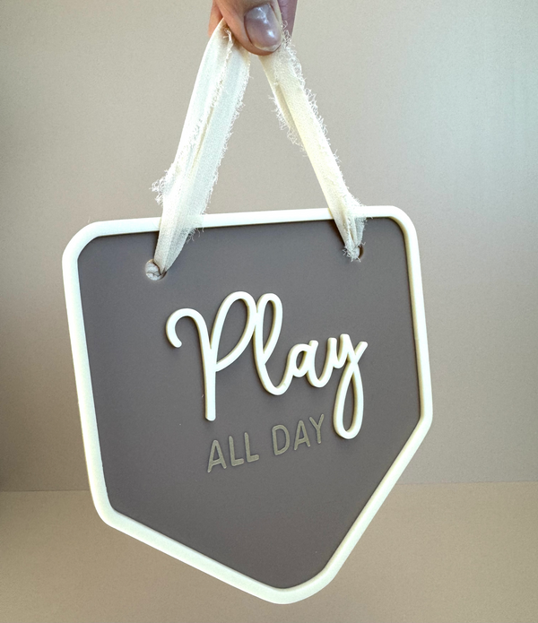 Decor Wall Banner - Play all day - Luma Light