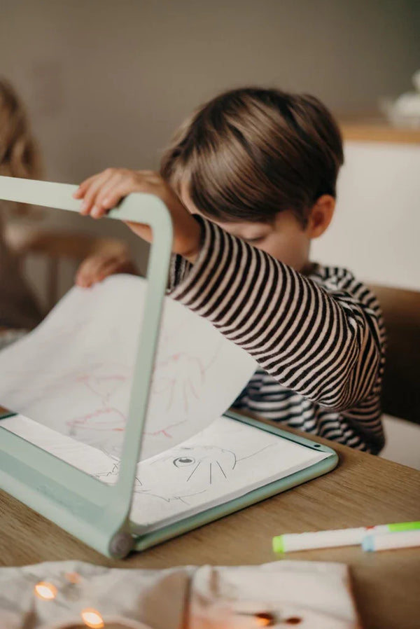 KidyDraw Pro Portable LCD Drawing Tablet - KidyWolf