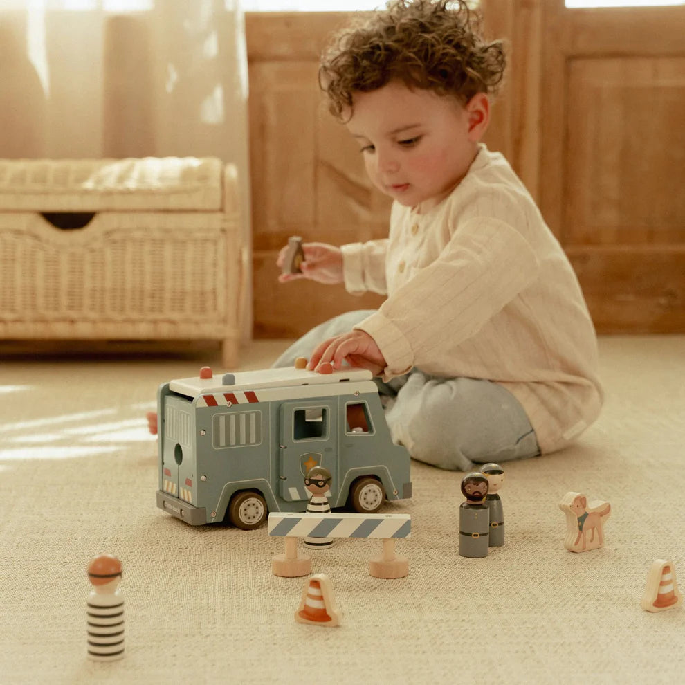 Police Van - Little Dutch