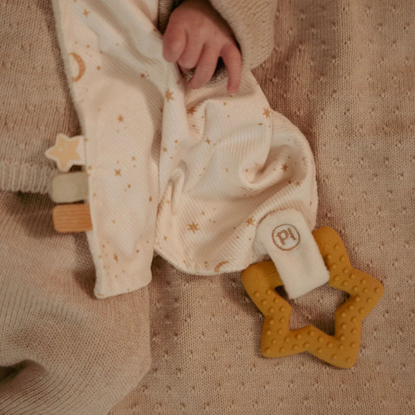 Cuddle Cloth with Teething Ring - Little Dutch
