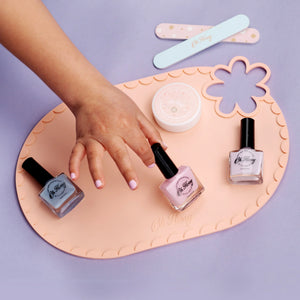 Mess Free Nail Painting Mat - Oh Flossy