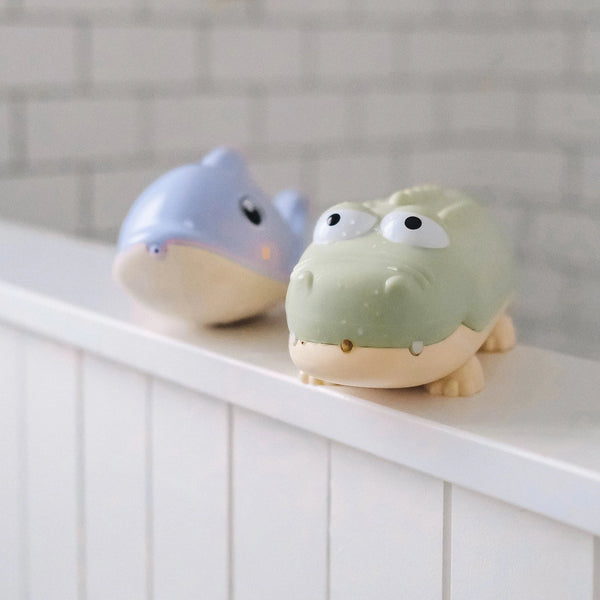 Water Squirters Crocodile Pastel Green - Sunnylife