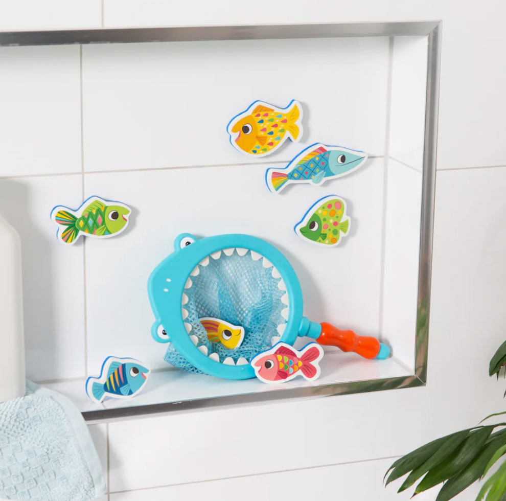 Bath Toys- Shark Chasey - Tiger Tribe