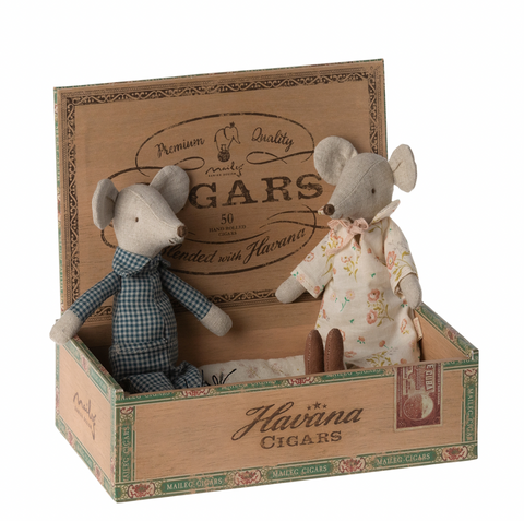 Grandma and Grandpa Mice in Box 2023 - Maileg