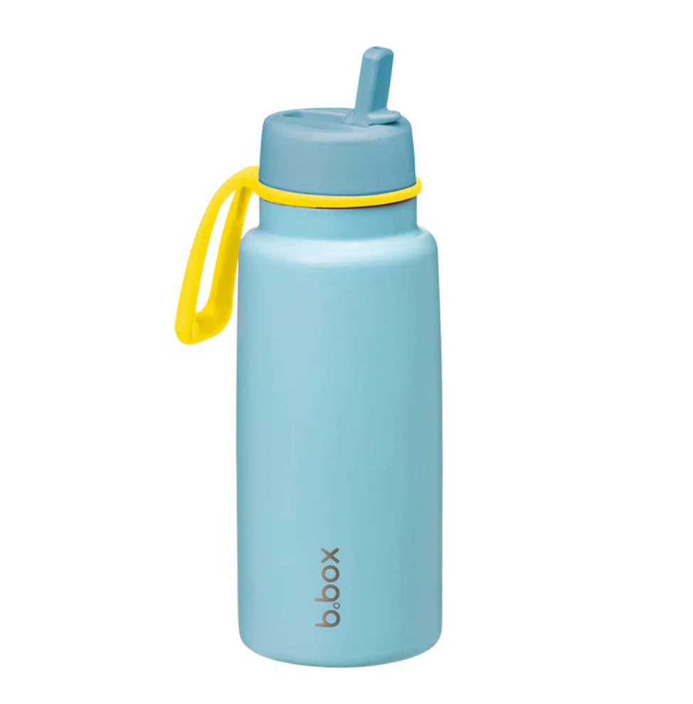 Insulated Flip Top 1 Litre Bottle - pool side - B Box
