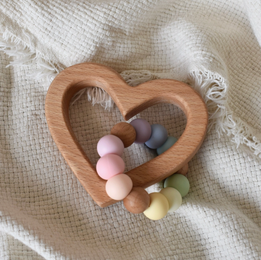 Heart Teether - Pastel Rainbow - Bella Zailea