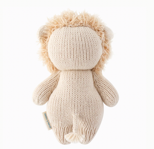 *Baby Lion - Cuddle & Kind