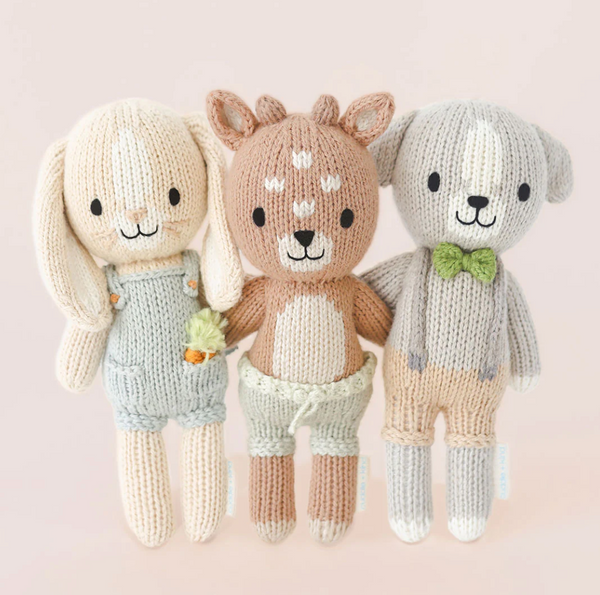 Tiny Noah the Dog - Cuddle & Kind