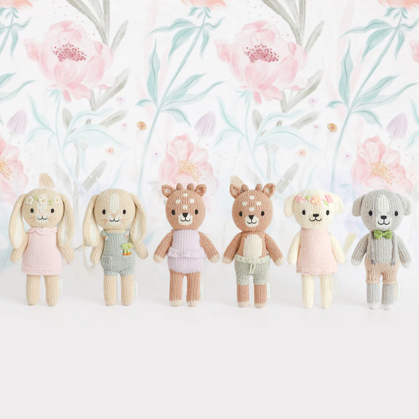 Tiny Noah the Dog - Cuddle & Kind