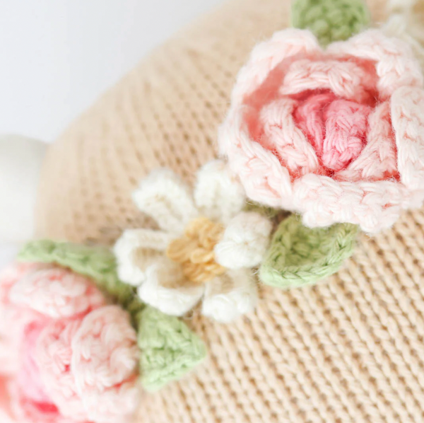 Amelia the Cow - Cuddle & Kind