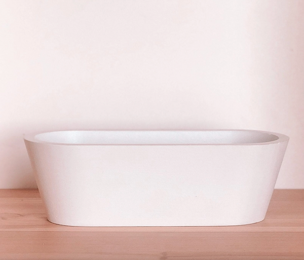 Dollhouse Oval Soaking Bath Tub | White - Macy Mae Dollhouse Designs - DISCOUNTED