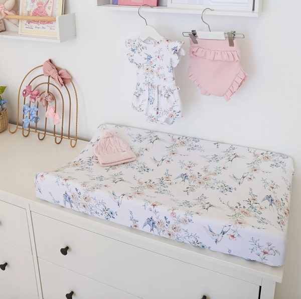 Sweet Swallows Organic Bassinet Sheet / Change Pad Cover - Snuggle Hunny