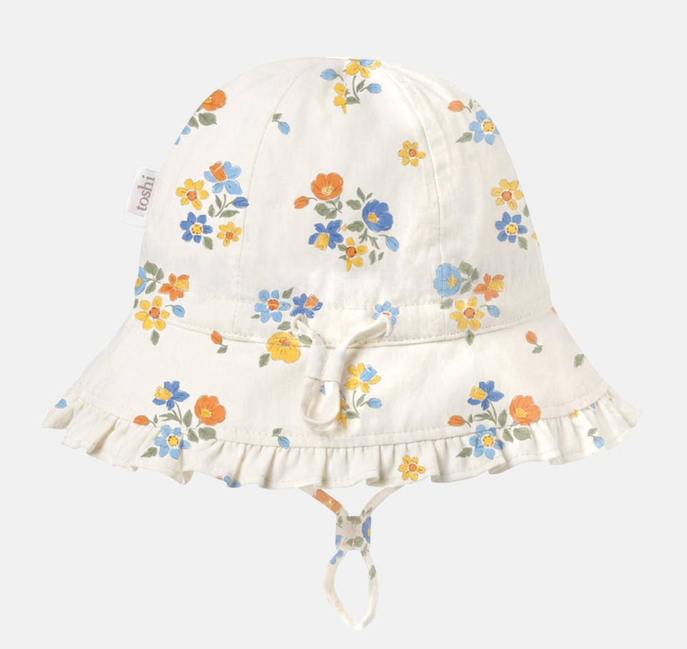 Bell Hat Arcadia Maddie Vanilla - Toshi