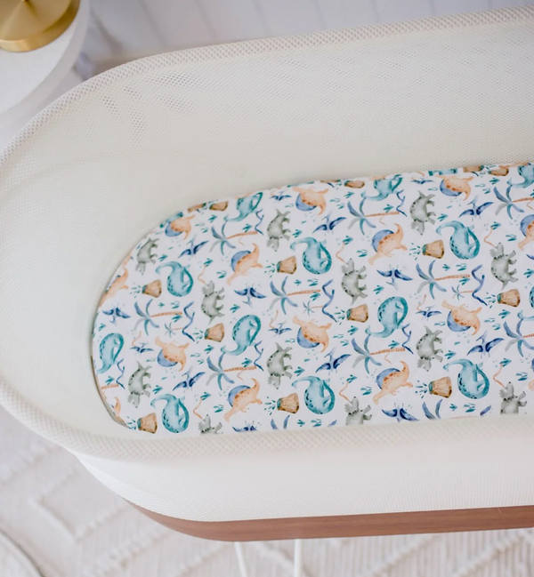 Small Oval/Moses/Snoo Fitted Waterproof Sheet | Wild Dinosaurs - Bambella Designs