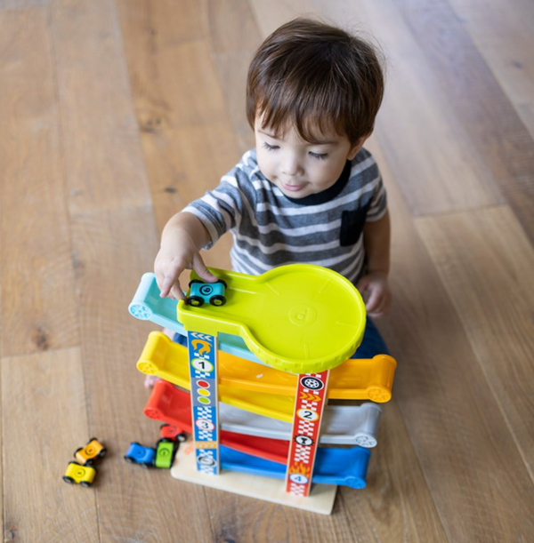 ZigZag Racetrack - Fat Brain Toys