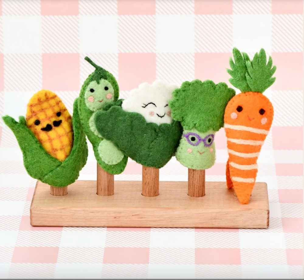 Felt Vegetables  - Finger Puppet Set - Tara's Treasures