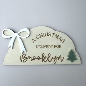 Custom Christmas Crate Plaque - Bow - Christmas Hamper Box - Luma Light
