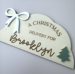 Custom Christmas Crate Plaque - Bow - Christmas Hamper Box - Luma Light
