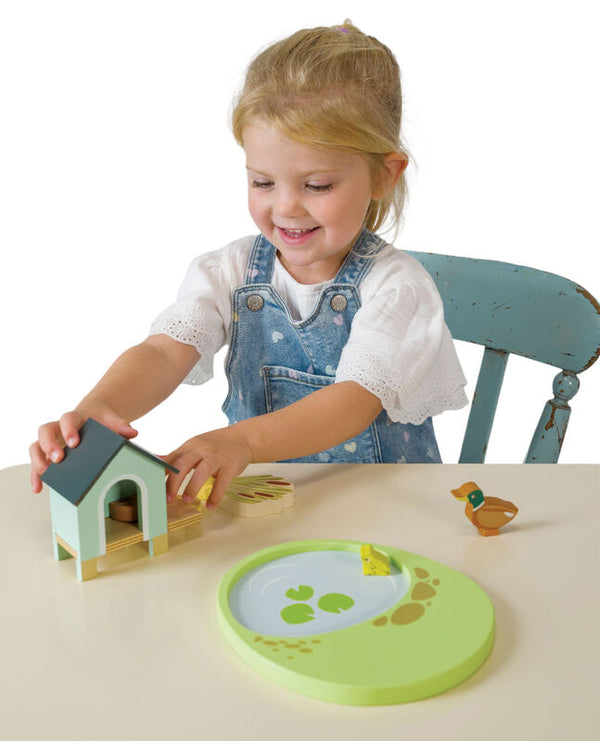 Pet Set Duck House - Tender Leaf Toys